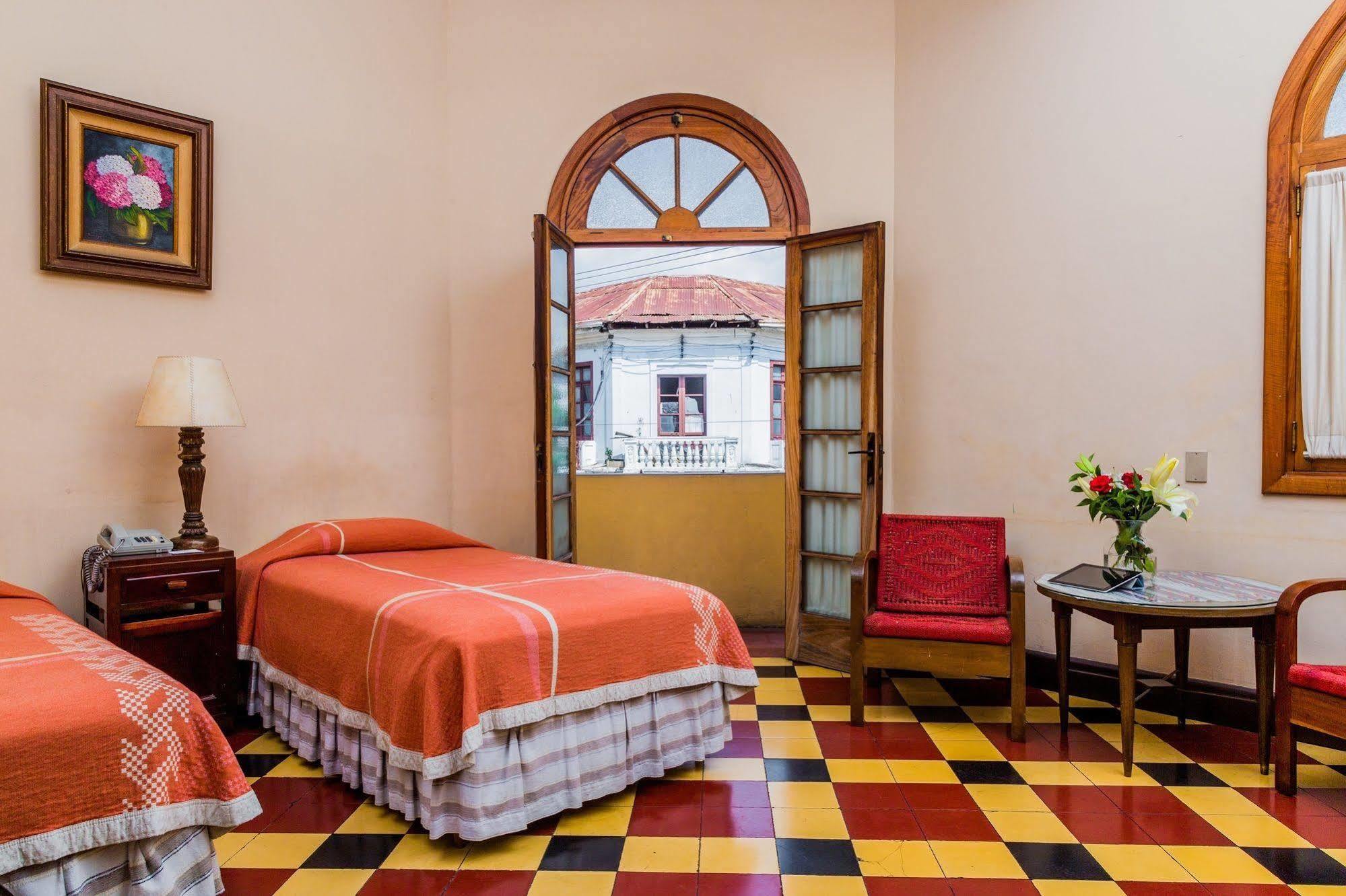 Hotel Panamerican Gwatemala Zewnętrze zdjęcie